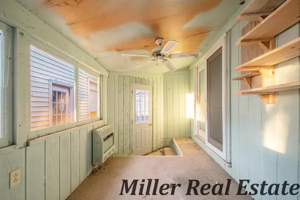 Lowell, MI 49331,926 N Washington Street