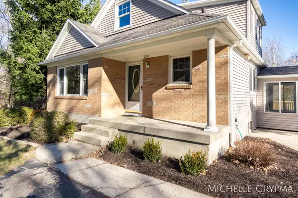 Grand Rapids, MI 49534,200 Sunset Hills NW Avenue