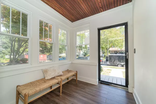 Royal Oak, MI 48067,1118 Longfellow Avenue