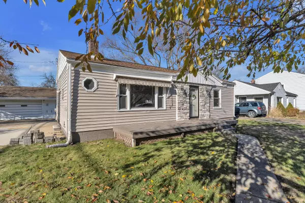 Livonia, MI 48152,19135 Weyher Street