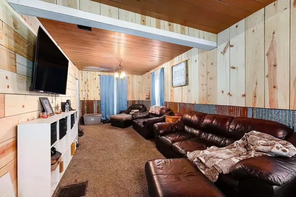 Cadillac, MI 49601,211 Marble Street