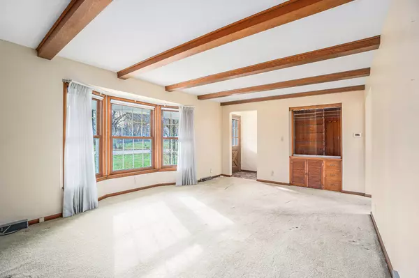 Allegan, MI 49010,328 Thomas Street