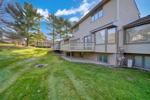 Jackson, MI 49203,2812 S WoodDale Drive #2