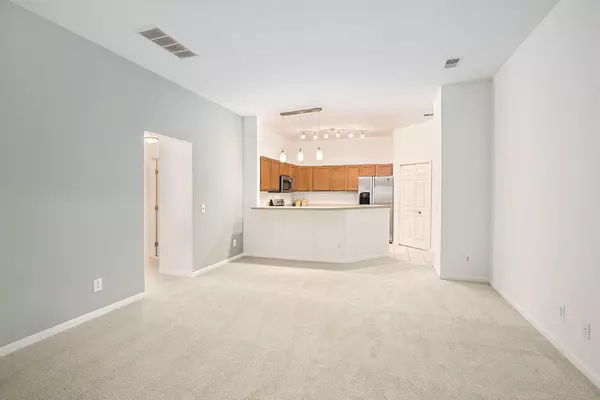 Ann Arbor, MI 48105,2768 S Knightsbridge Circle