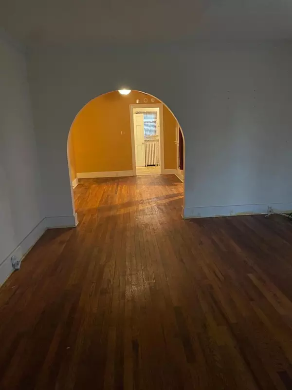 Three Rivers, MI 49093,522 Walnut Street