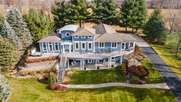 11864 5 Mile NE Road, Lowell, MI 49331