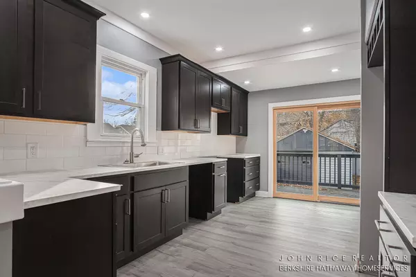 1941 Willard SE Avenue, Grand Rapids, MI 49507