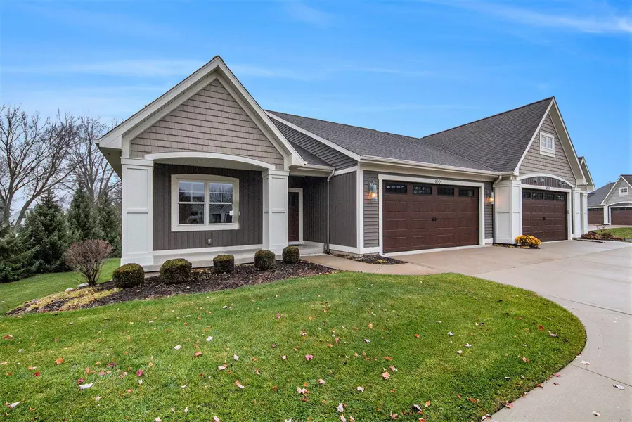 6501 Andre's Crossing #14, Grandville, MI 49418