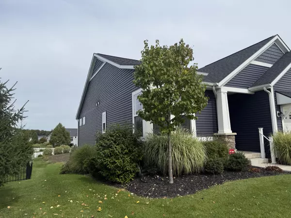 Grand Haven, MI 49417,14729 Pine Dew Drive #1