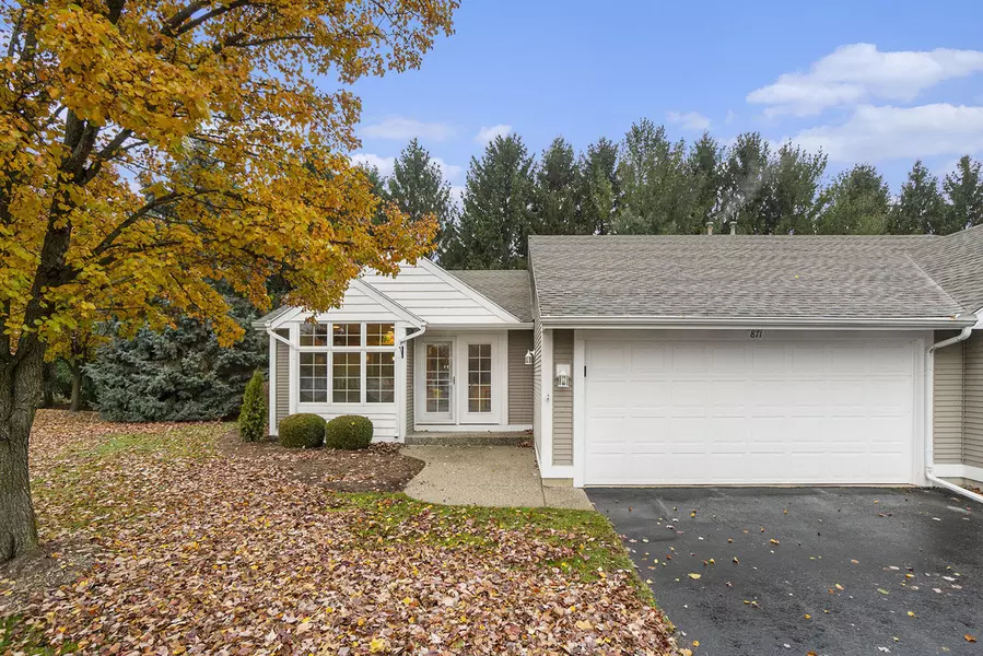 871 Clarewood Court, Holland, MI 49423