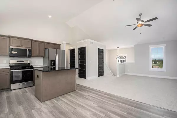 Caledonia, MI 49316,7494 Legend SE Court