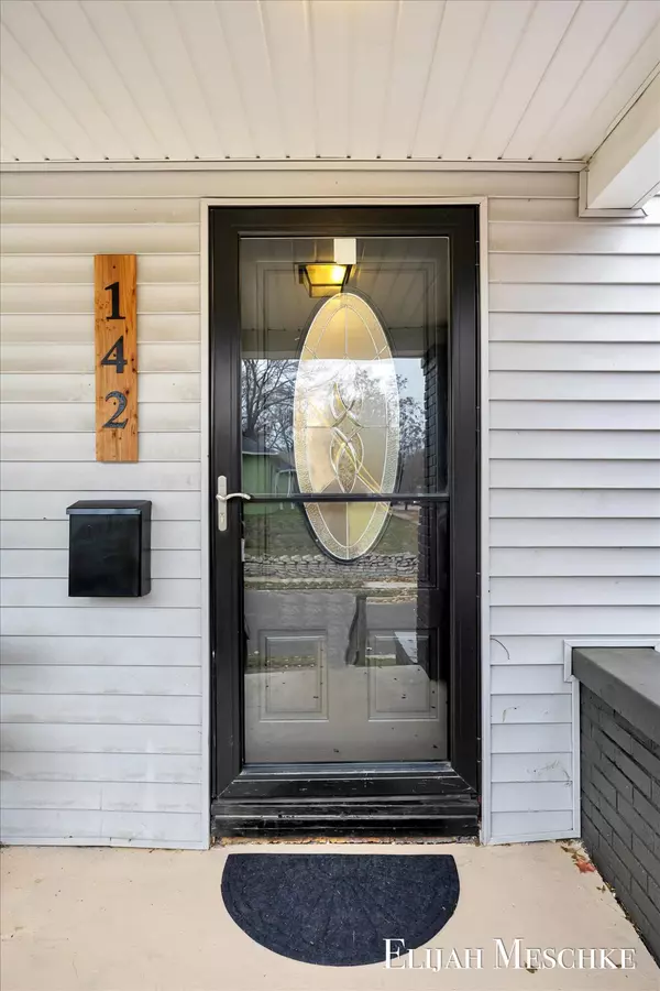 Grand Rapids, MI 49507,142 Withey SW Street