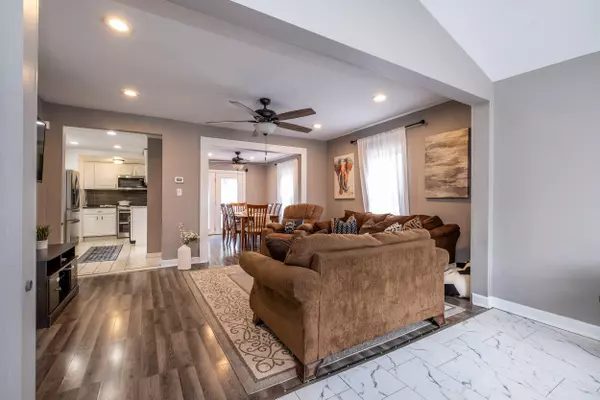 Pontiac, MI 48342,187 Wall Street