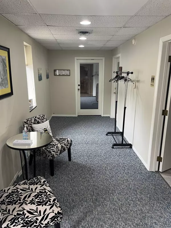 St. Joseph, MI 49085,2800 Cleveland Avenue #3