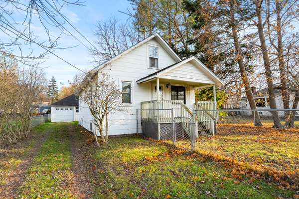 5216 Keyes Drive, Kalamazoo, MI 49004