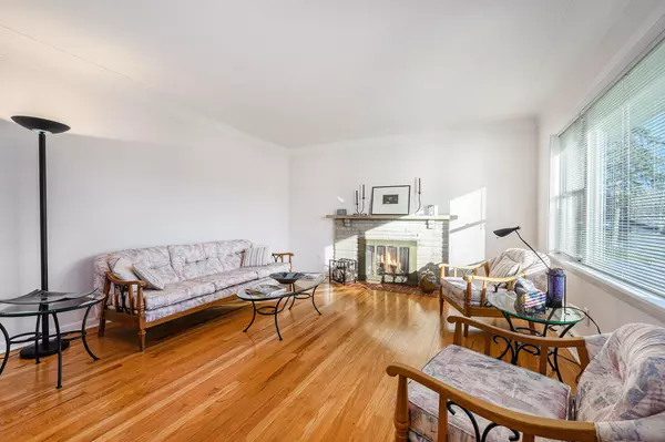 Kalamazoo, MI 49006,3922 Croyden Avenue