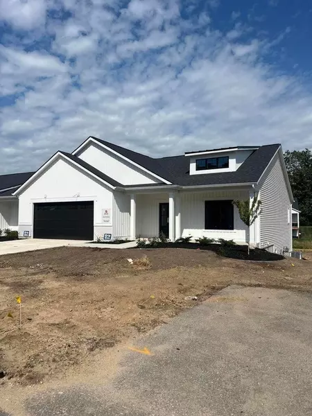 6704 Sheldon Crossing Drive #45, Hudsonville, MI 49426