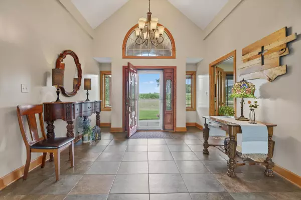 Cassopolis, MI 49031,68456 Cassopolis