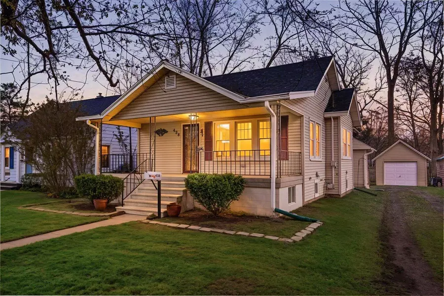 438 Wealthy Street, Kalamazoo, MI 49006