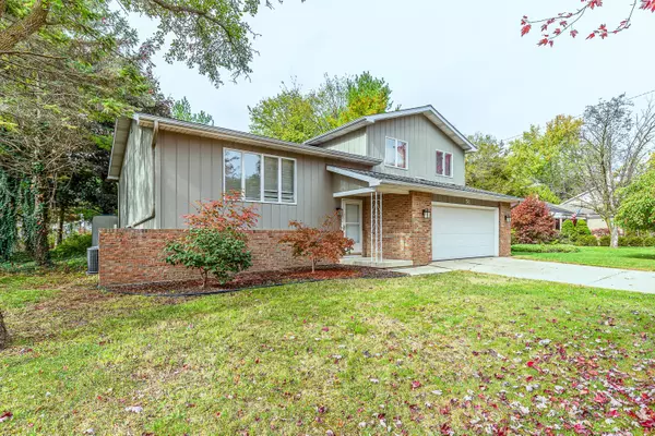 51 Chestnut Drive, Chelsea, MI 48118