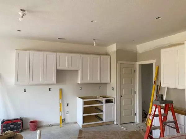 Kentwood, MI 49512,4235 Stratton SE Boulevard