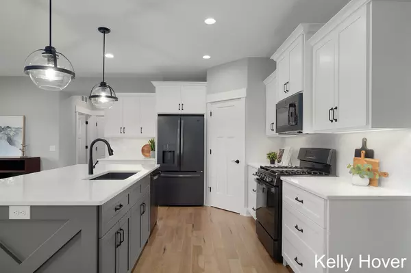 Zeeland, MI 49464,4339 Mason Street