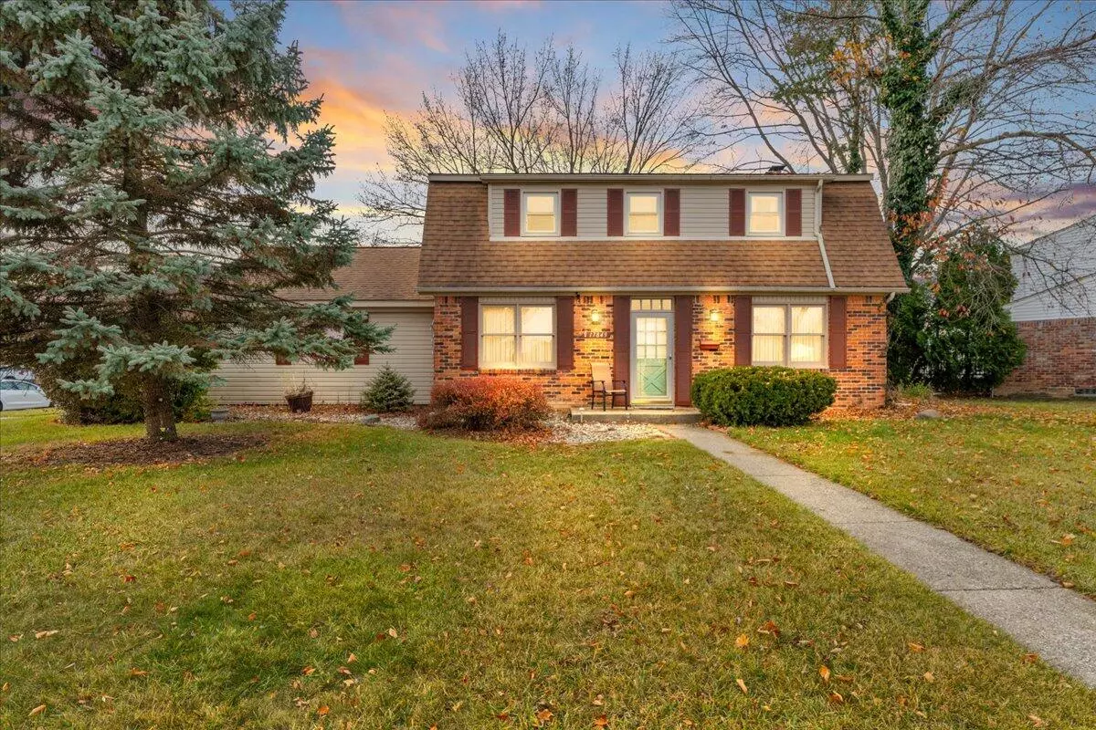 Livonia, MI 48152,17849 Fairway Street