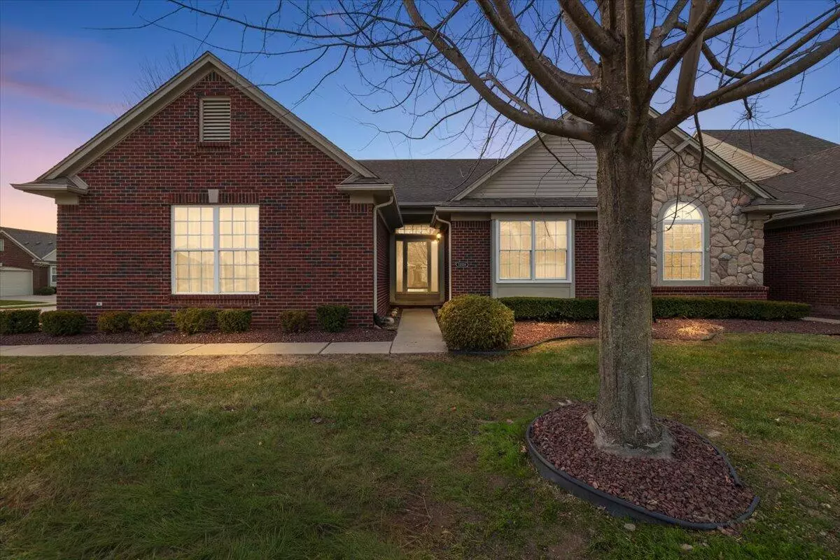 Macomb, MI 48042,52559 Sable Drive