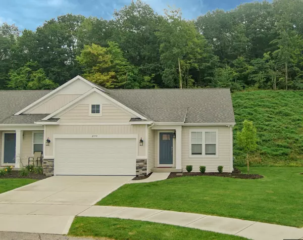 8778 Veld Stream NE Drive #16, Rockford, MI 49341