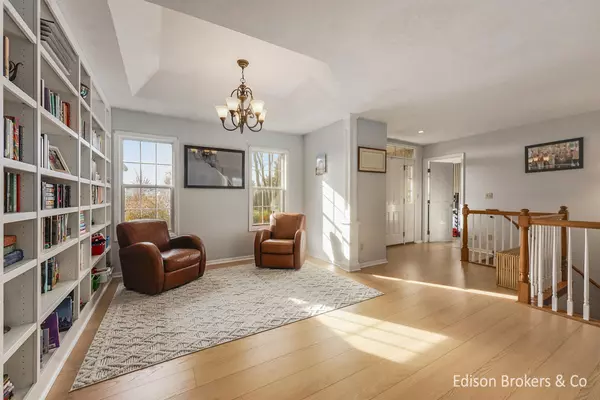 Allendale, MI 49401,11488 Cameron Avenue