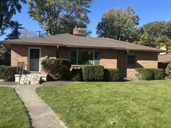 2765 Oakwood NE Avenue, Grand Rapids, MI 49505