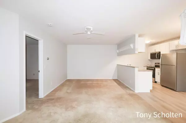 Hudsonville, MI 49426,2820 Beechridge Drive