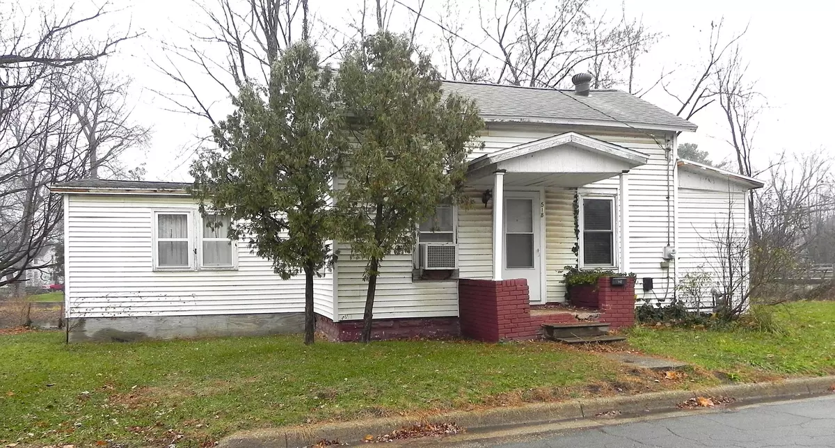 Three Rivers, MI 49093,518 River Street