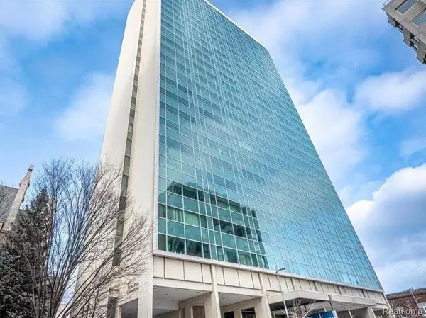 555 E William Street #17B, Ann Arbor, MI 48104