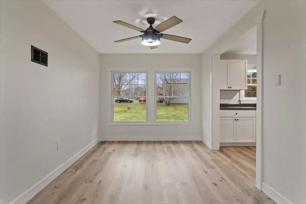 Sturgis, MI 49091,27644 E Fawn River Road