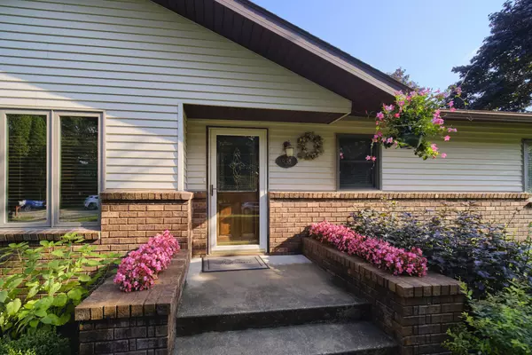 Manistee, MI 49660,938 18th Street