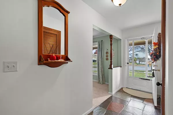 Grand Rapids, MI 49508,3031 Chamberlain SE Court