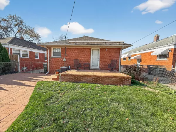 Allen Park, MI 48101,9949 Sterling Avenue