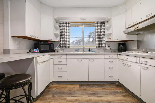 Norton Shores, MI 49441,5230 Wickham Drive