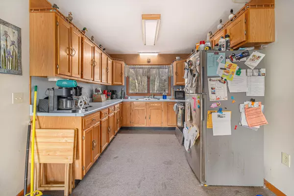 Wellston, MI 49689,17764 Round Lake Road