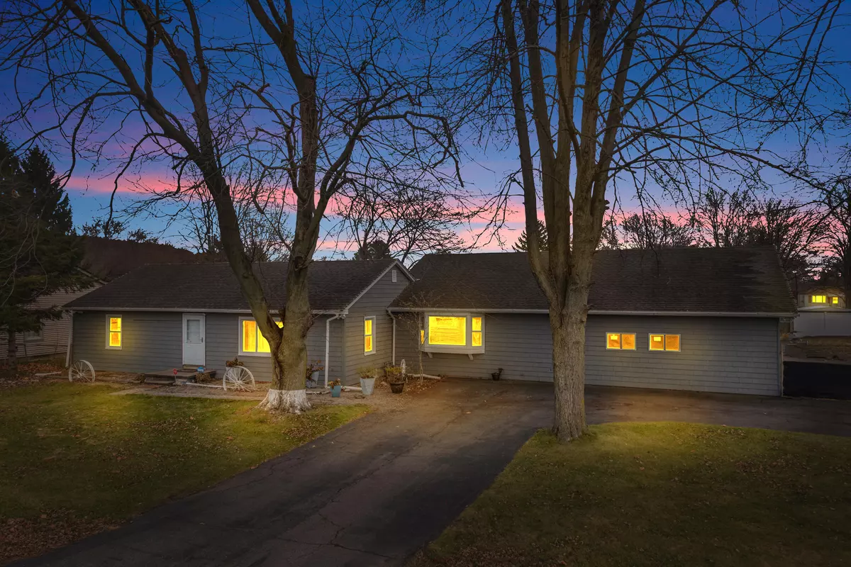 Romulus, MI 48174,9345 Biddle Street