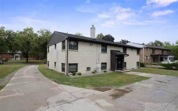 Grand Rapids, MI 49508,3241 Marshall SE Avenue