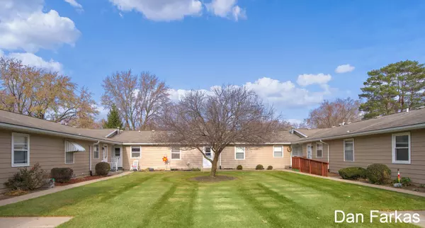 5143 Southglow SE Court #169, Grand Rapids, MI 49508