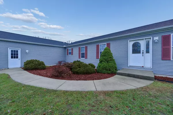 Coloma, MI 49038,5497 Becht Road