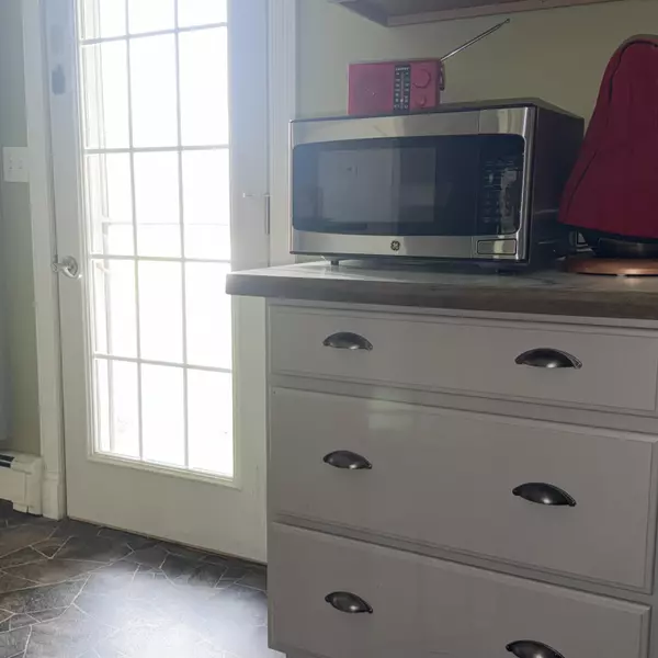 Avoca, MI 48006,8488 Beard Road