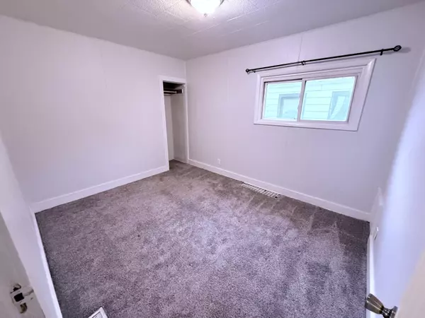 Lansing, MI 48906,1317 Illinois Avenue