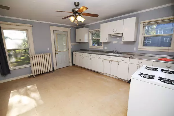 Three Rivers, MI 49093,409 Portage Avenue