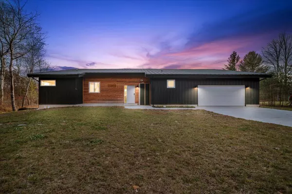 Canadian Lakes, MI 49346,6532 Kilkenny Drive