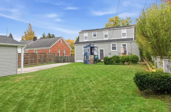 Birmingham, MI 48009,1751 Villa Road