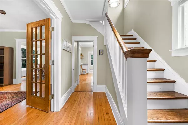 Ann Arbor, MI 48103,910 W Huron Street